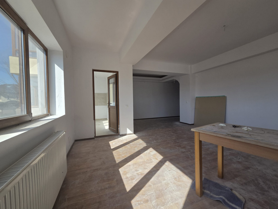 Apartament 3 Camere · Str. Olimp · foto 3