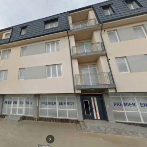 Spațiu Comercial · 2 Curți, Pantelimon