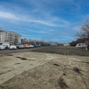 Teren pentru Rent A Car · Otopeni